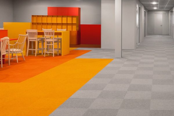 018 LR 10 Work to be proud of Den Hoorn workplace i29