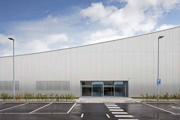 018 LR 14 Work to be proud of Den Hoorn exterior i29