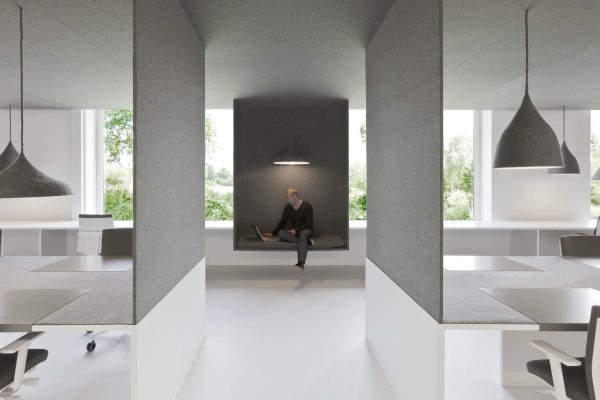019 LR 01 The soft office Amsterdam office felt workplace i29