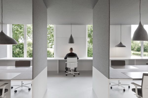 019 LR 05 The soft office Amsterdam office felt workplace i29