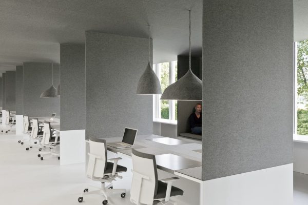 019 LR 06 The soft office Amsterdam office felt workplace i29