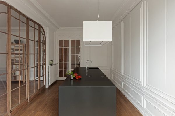 034 LR 03 The invisible kitchen Paris residential kitchen i29