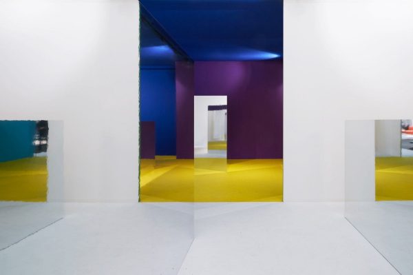 063 LR 13 Minimalism meets maximalism Amsterdam public pavilion i29