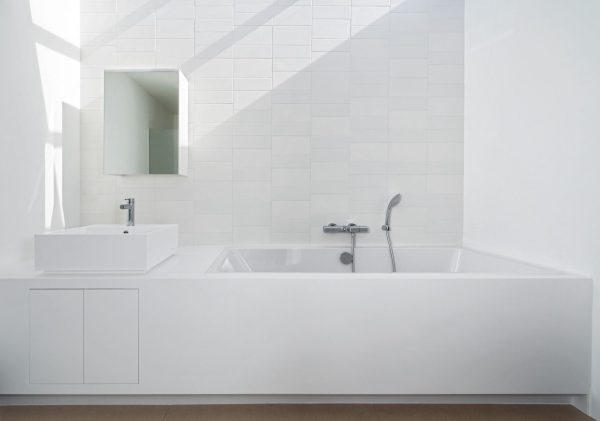 067 LR 12 Bring in the light Amsterdam residential bathroomn i29