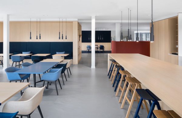 094 LR 13 Soothing discretion Amsterdam office i29