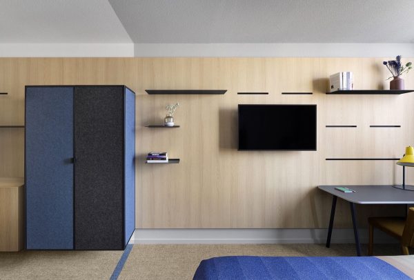 143 Casa LR 13 A Hotel Room Student Amsterdam Blue Pet Felt Cabinet Bed Lensvelt i29
