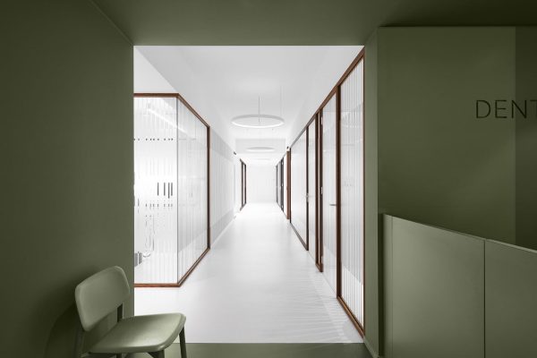 154 LR 12 Dentist Amsterdam waitingroom reception rooms i29