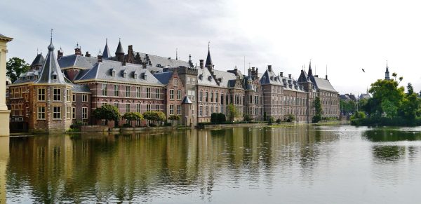 2880px Den Haag Binnenhof 02